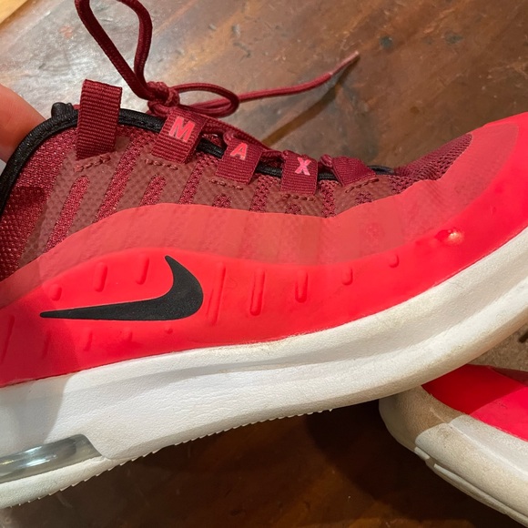 Boys Nike Air Max, great condition - Picture 4 of 12